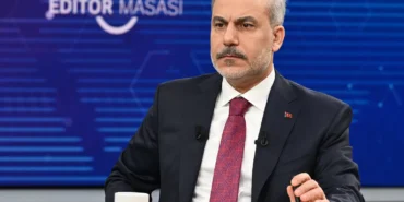 AA-20260413-41093575-41093574-DISISLERI_BAKANI_FIDAN_AA_EDITOR_MASASINA_KONUK_OLDU
