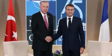 erdogan-ve-macronaa-2384339