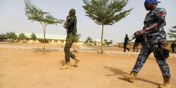 2021-04-27T000000Z_1284112206_RC2I4N9T73YI_RTRMADP_3_NIGERIA-SECURITY