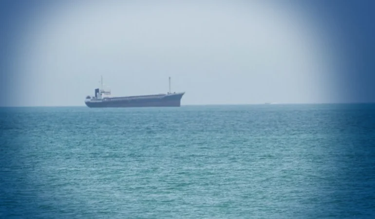 hurmuz-bogazinda-trafik-hizlandi-savas-oncesi-seviyenin-yuzde-25ine-ulasildi-1782214219