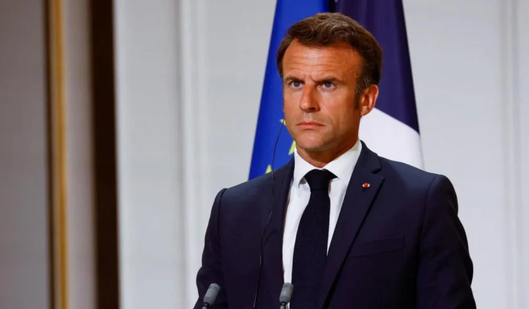 macron-reu-2061034