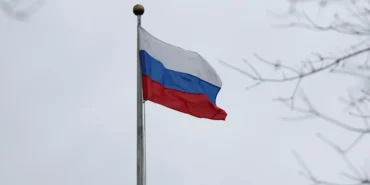 rusya-bayragi-reu-1481926